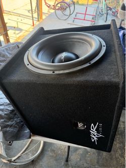 Skar 15” sub in box