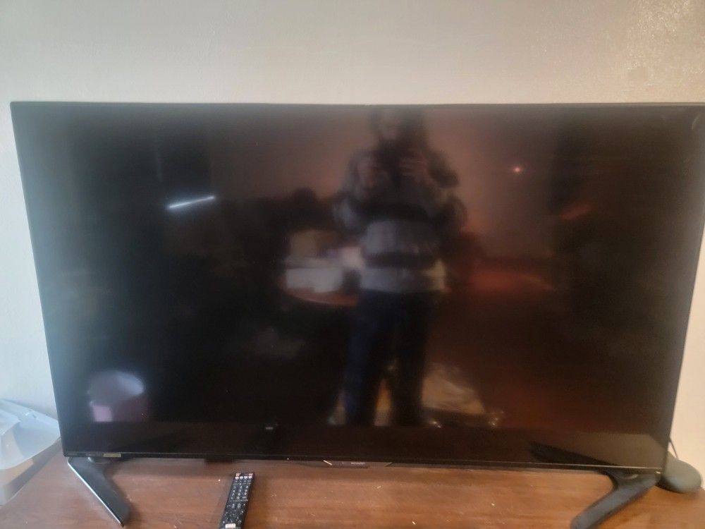 60" Class AQUOS Ultra HD LED Smart TV
LC-60UE30U