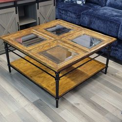 BEAUTIFUL SOLID OAK & GLASS COFFEE TABLE 