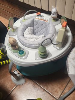 Baby play center
