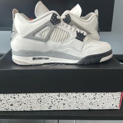 Air Jordan 4 Retro OG White Cement 2025 Size 8.5 Men’s 