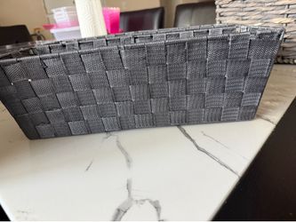 Storage basket