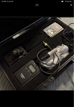Comica CVM-WM200A Comica Dual-Transmitter Lavalier Microphone Kit