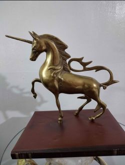 VINTAGE BRASS UNICORN SCULPTURE -: FIGURINE 14"×11"