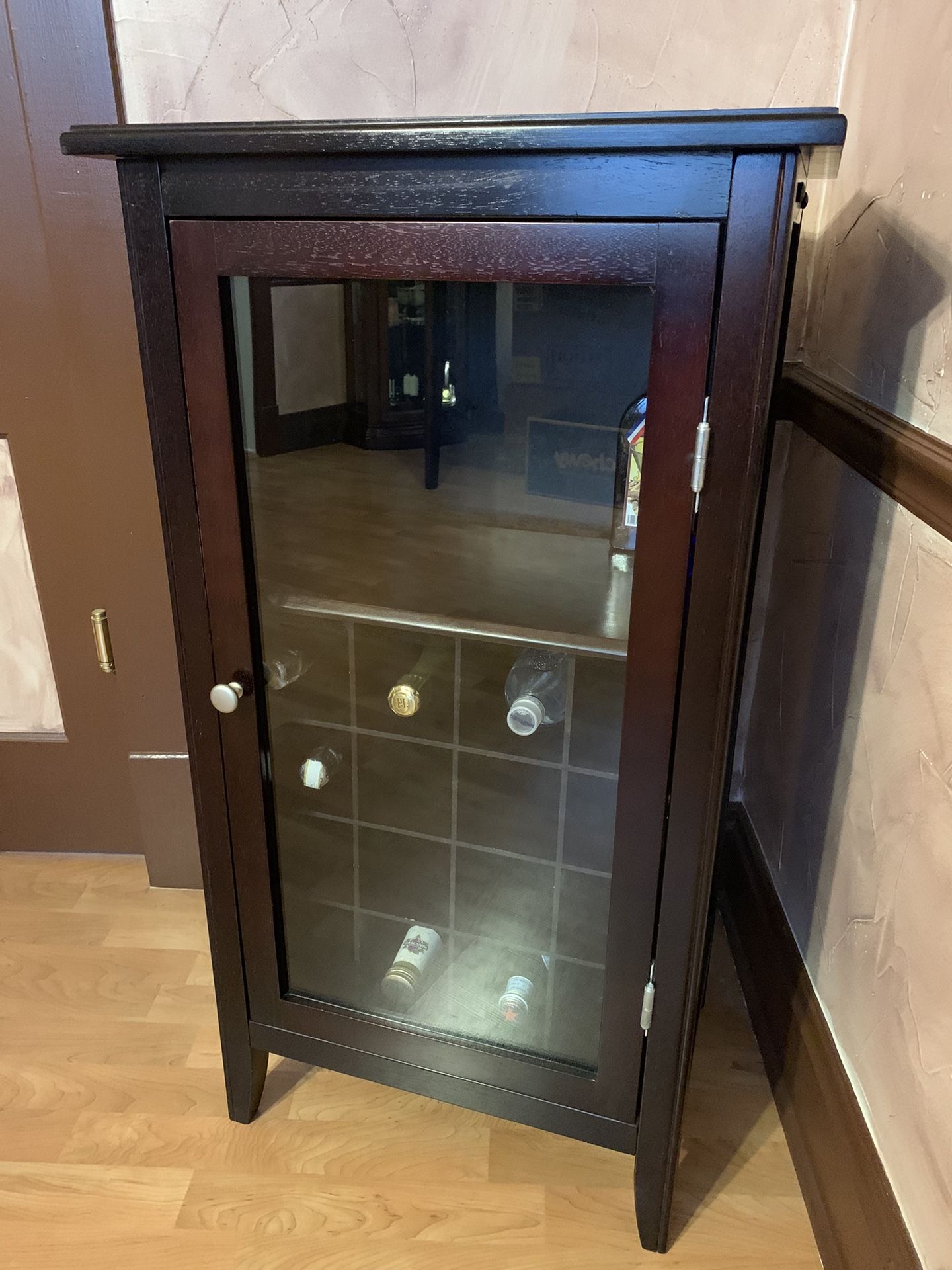 Winsome Wood Ryan Wine Storage.