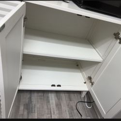 White Cabinet 