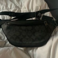 Coach Warren Belt Bag in Signature Canvas 