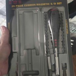 29 pc screwdriver set