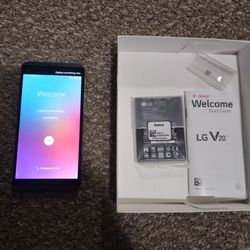 T-Mobile unlocked LG V20 smartphone with extra brand new battery, box and manual