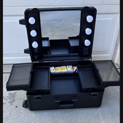  Vanity Mirror With Lights/Suitcase