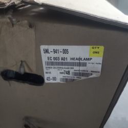 2018 2019 2020 2021 Volkswagen Tiguan Left Headlight New