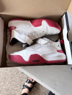 Jordan’s size 13, 1.5, 2,3 and 4