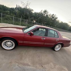 1998 Ford Crown Victoria