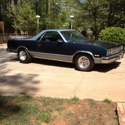 1987 G Body Hood Monte Carlo, Malibu, Cutlass Ect