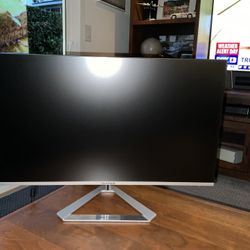 27’’ Monitor 