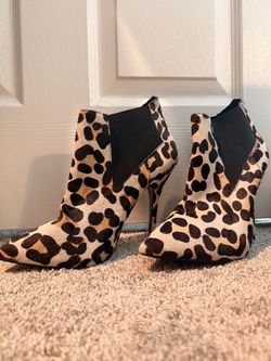 🐆 Steve Madden Genuine Cow Hair Leopard Heels – Size 8.5