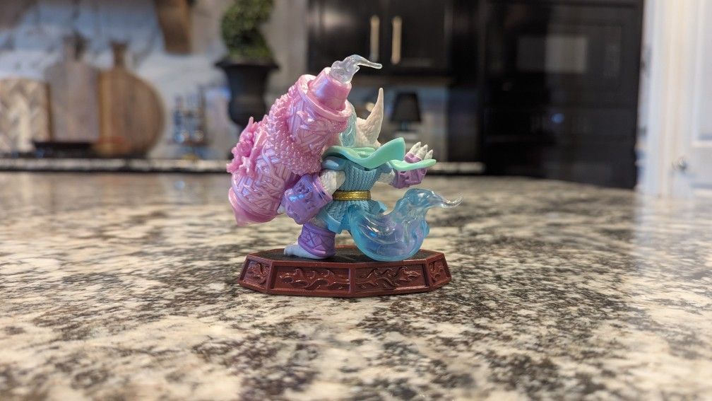 Hard Boiled flare Wolf Skylander