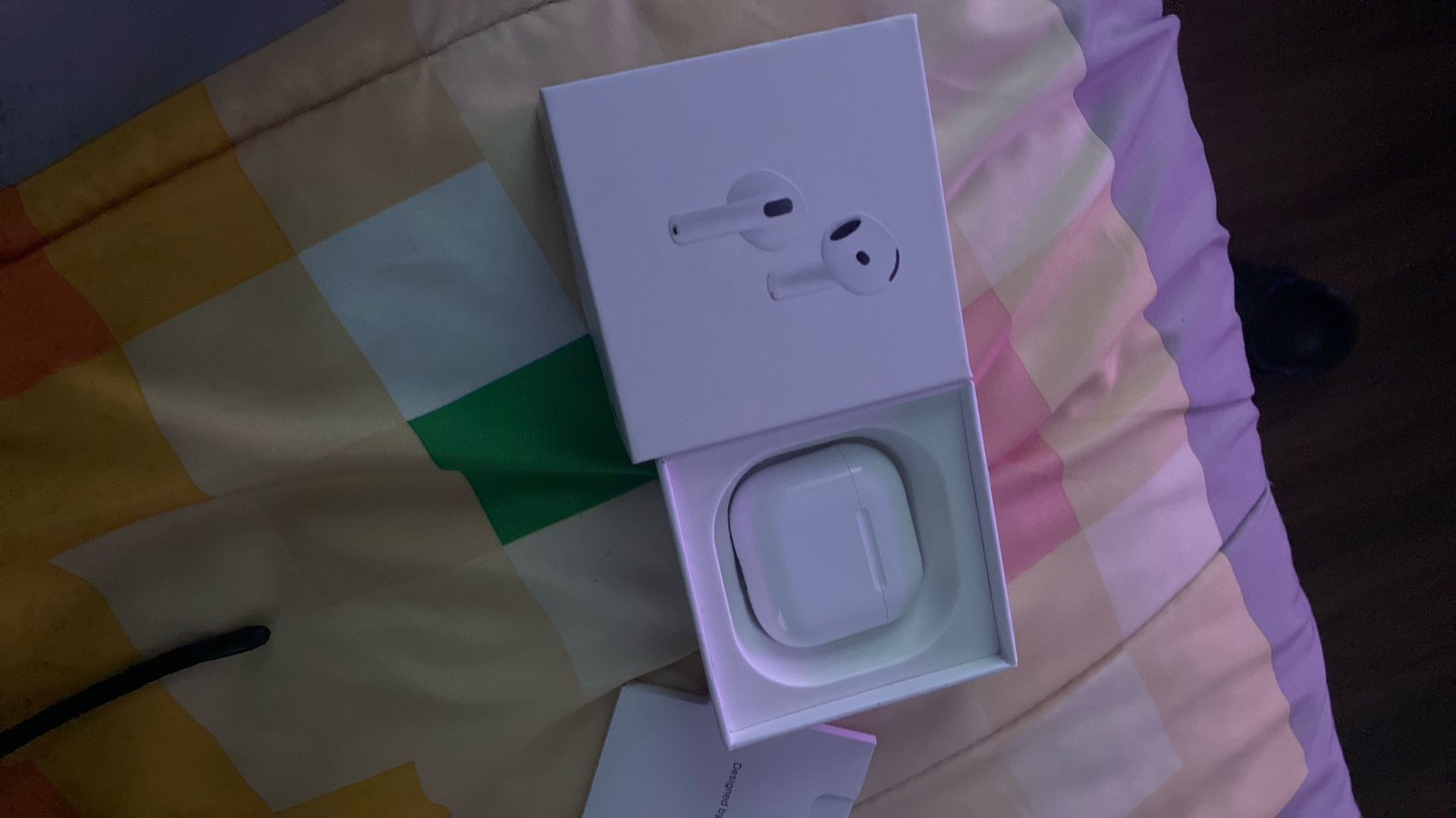 AirPod Gen 4