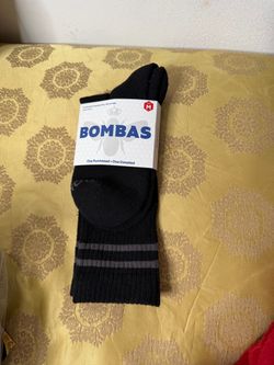 Bombas Black Crew Socks Size Medium