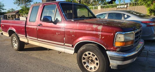 1995 FORD F150 5.8L V8 RUNS AND DRIVES FOR PARTS ONLY..BRONCO PARTS
