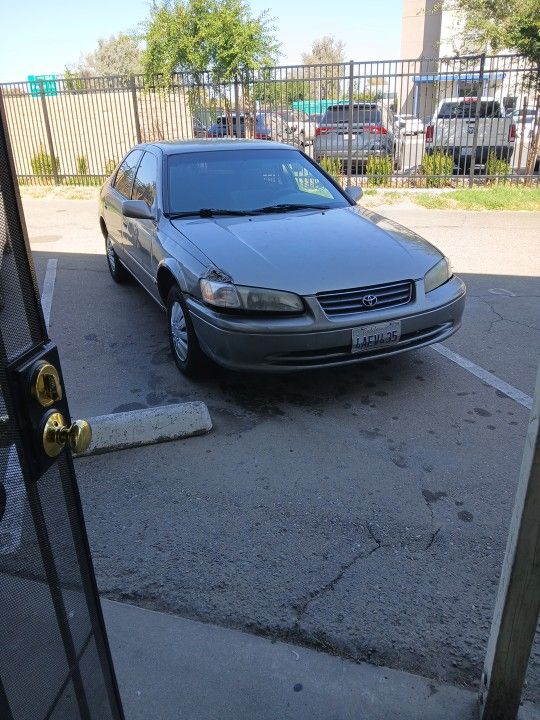 1998 Toyota Camry