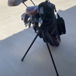 Golf Club Set + Taylor Made Bag