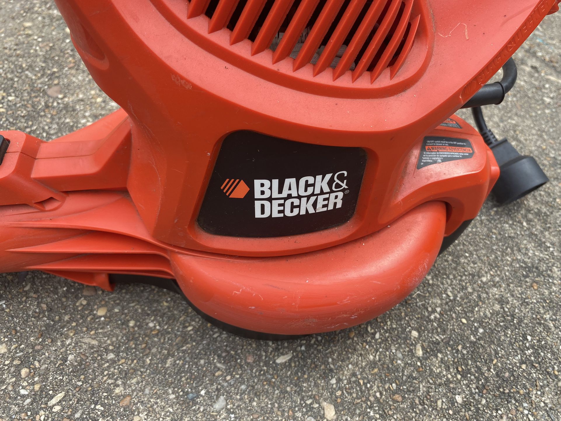 Black and Decker Leaf Blower for Sale in Richmond, VA - OfferUp