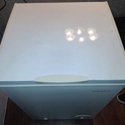 Deep Freezer 