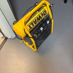 Dewalt Compressor