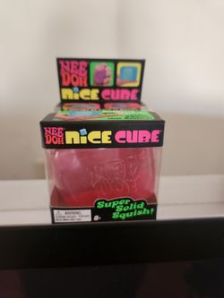 NEEDOH NICE CUBE. PINK.