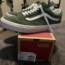 Vans Shoes / Suede green