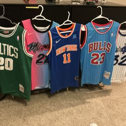 NBA JERSEYS