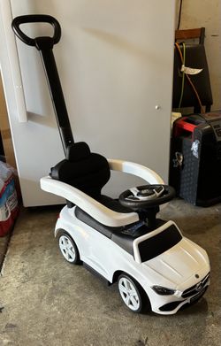 Toddler Ride and push Mercedes car