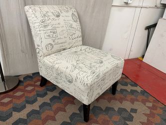 Capa Print Lounge Chair