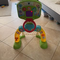 Count & Win Sports Center toddlers - Vtech