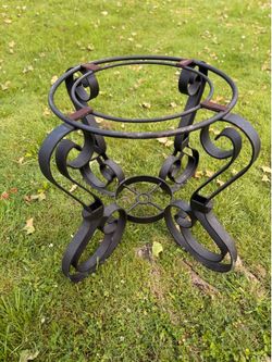 Table base Heavy Duty in good condition