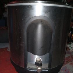 Masterbuilt Electric Turkey Fryer & Seafood Kettle for Sale in Olympia, WA  - OfferUp
