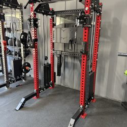 Vesta Fitness PRO SERIES 2-1 Ultimate Half Rack Functional Trainer/Gym Equipment/ Home Gym/ Fitness/ FREE DELIVERY 🚚  