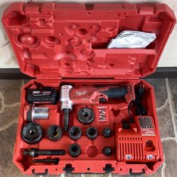 Milwaukee 2677-21 18V Li-Ion Cordless FORCE LOGIC Ton 1/2