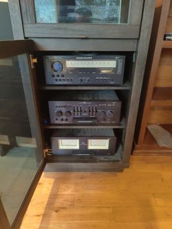 Marantz Stereo Components 