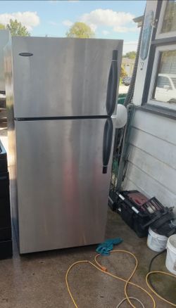 Frigidaire , stainless steel fridge