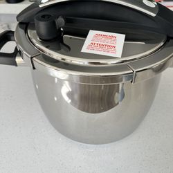 Pressure Cooker Pot/ Olla a Presion 