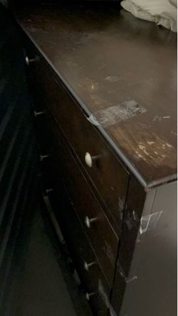 Dresser