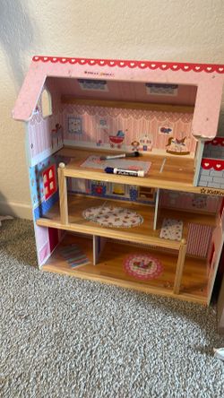 Doll house