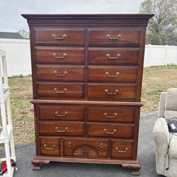 Oversized Chest Of Drawers 
