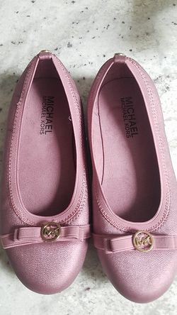 Light pink leather Michael Kors children's shoes size 13