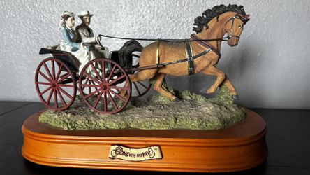 Gone With The Wind Horse & Carriage Rhett & Scarlett San Fransisco Music Box