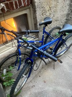 2 mountain bikes