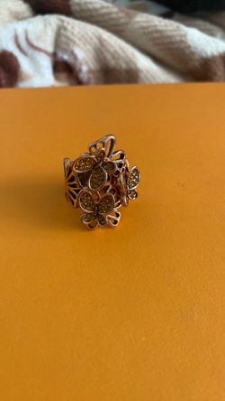 BUTTERFLY RING
