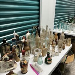 Vintage / Antiques Glass Bottles Also 29 Brown & Green Vintage / Antiques Glass Bottles Also 29 Brown & Green Grolsch Beer Bottles Plus 1 XL Grolsch a